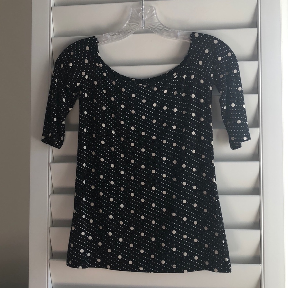 Fighting Eel off the shoulder top